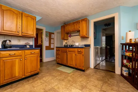 190 Deerfield Road Candia NH 03034