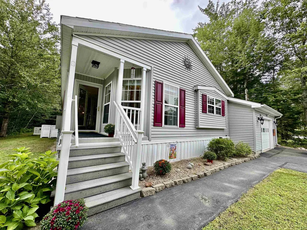120 Big Bear Road Rochester NH 03868
