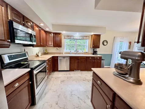 120 Big Bear Road Rochester NH 03868