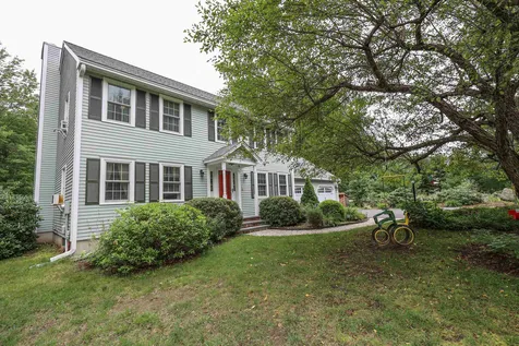 19 Proctor Road Bedford NH 03110
