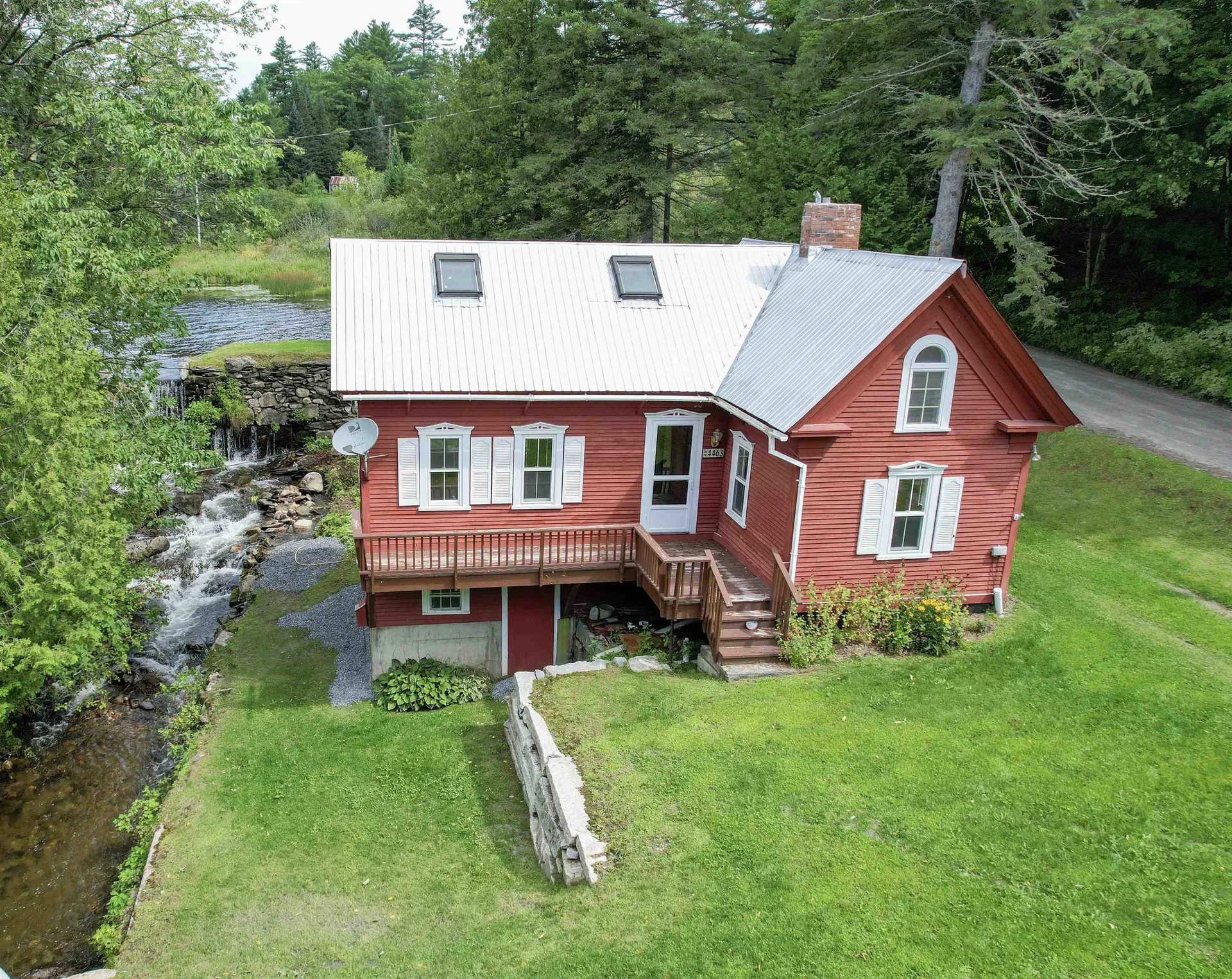 4463 Cabot Road Cabot VT 05647