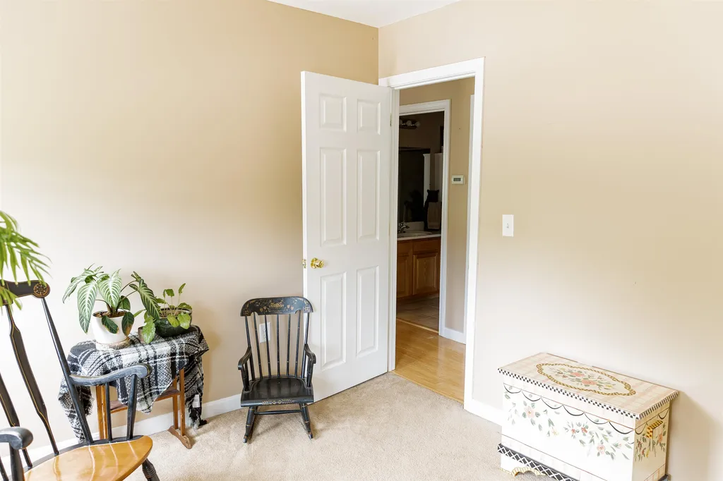 20 Franconia Drive New Durham NH 03855