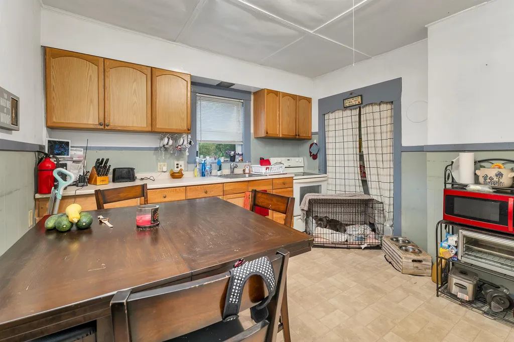 54 Joliet Street Laconia NH 03246