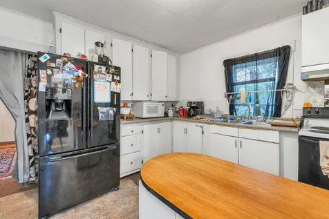54 Joliet Street Laconia NH 03246