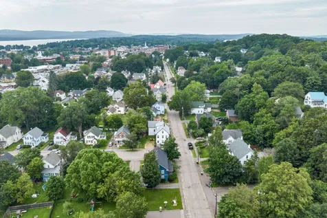 54 Joliet Street Laconia NH 03246