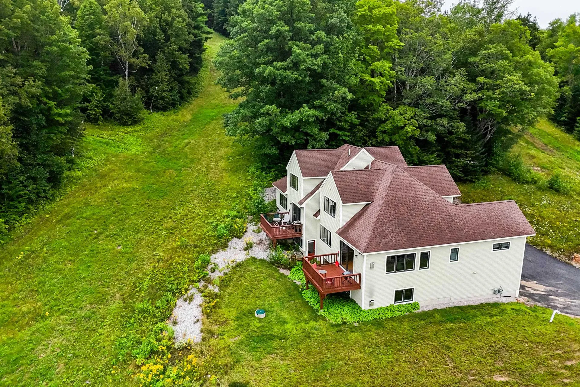 61-1 East Field Road Jackson NH 03846