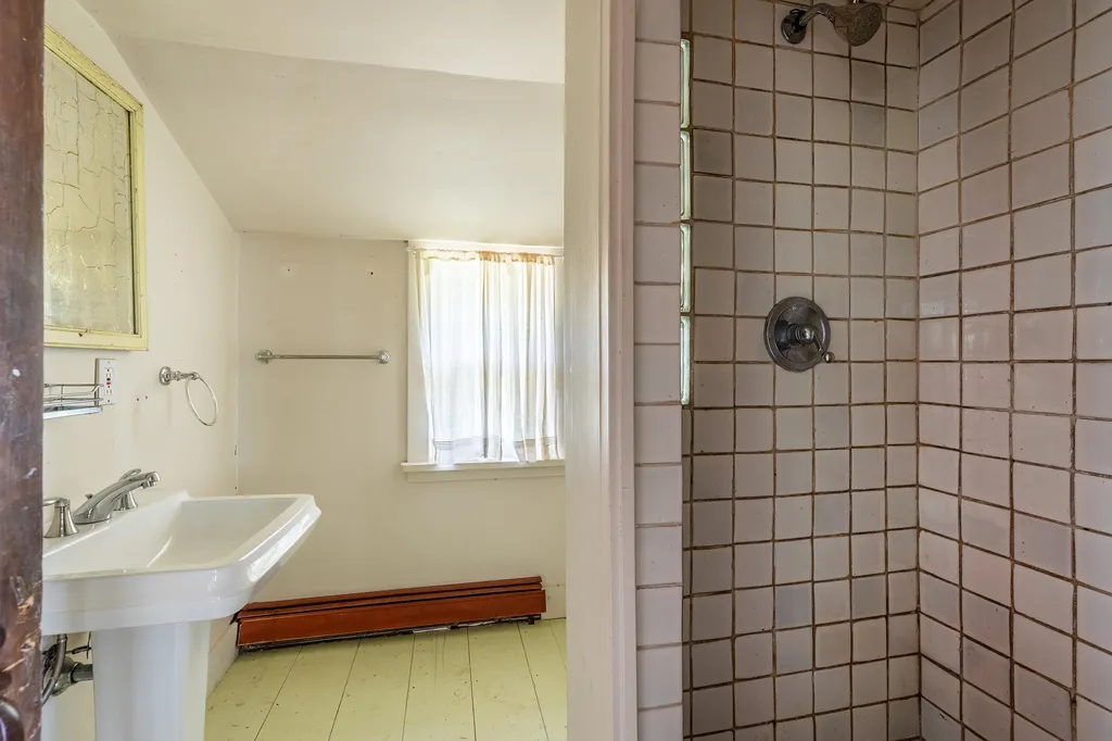 4452 Stage Road Barnard VT 05031