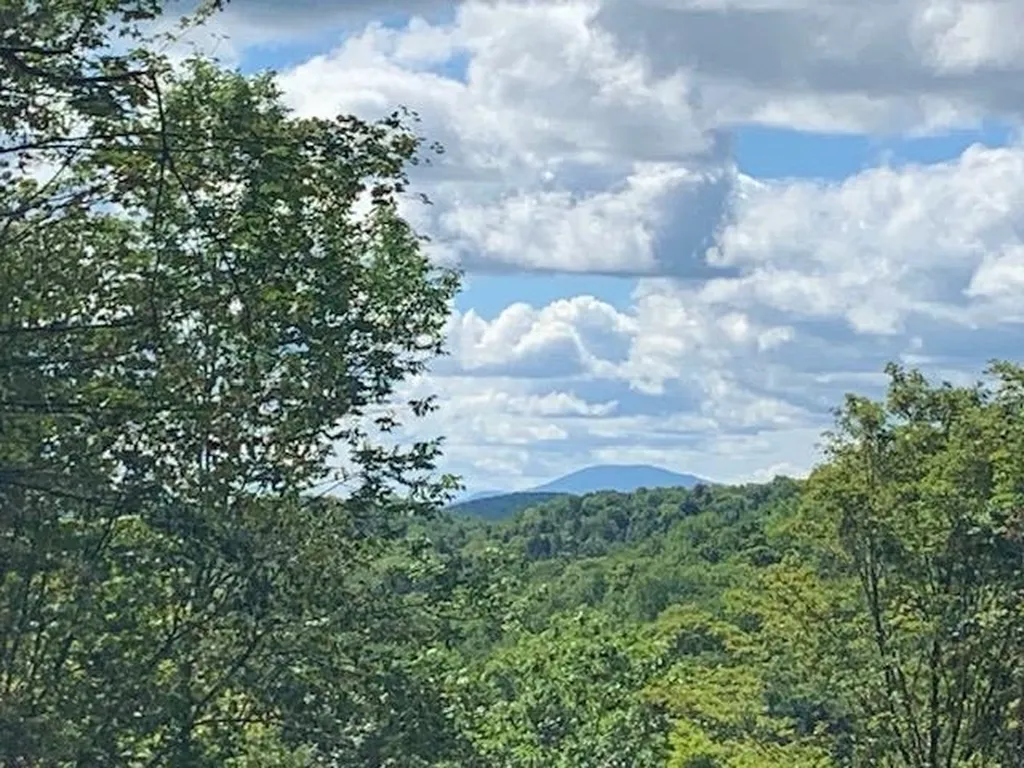 4452 Stage Road Barnard VT 05031