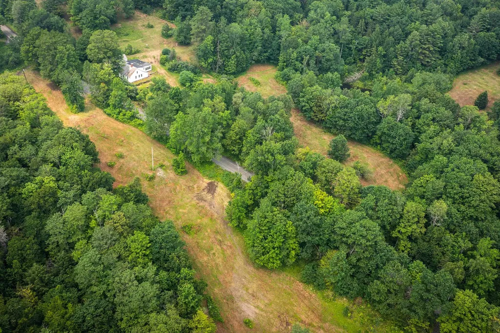 4452 Stage Road Barnard VT 05031