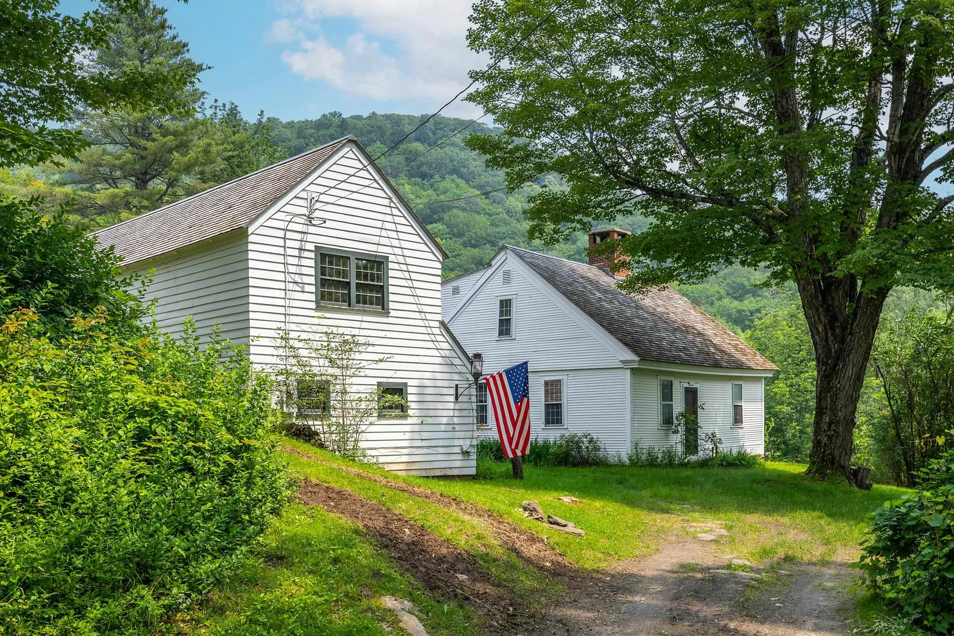 4452 Stage Road Barnard VT 05031