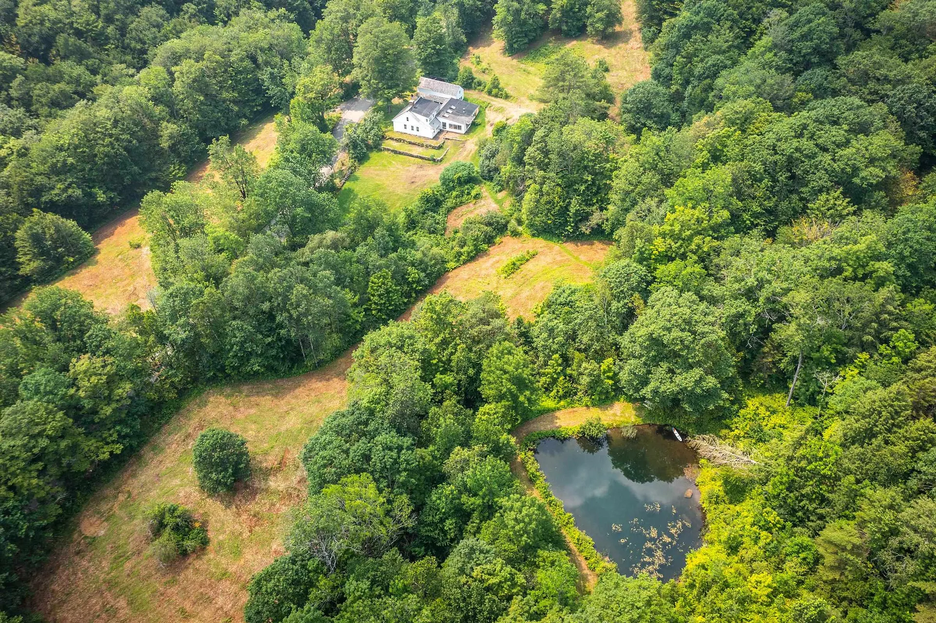 4452 Stage Road Barnard VT 05031