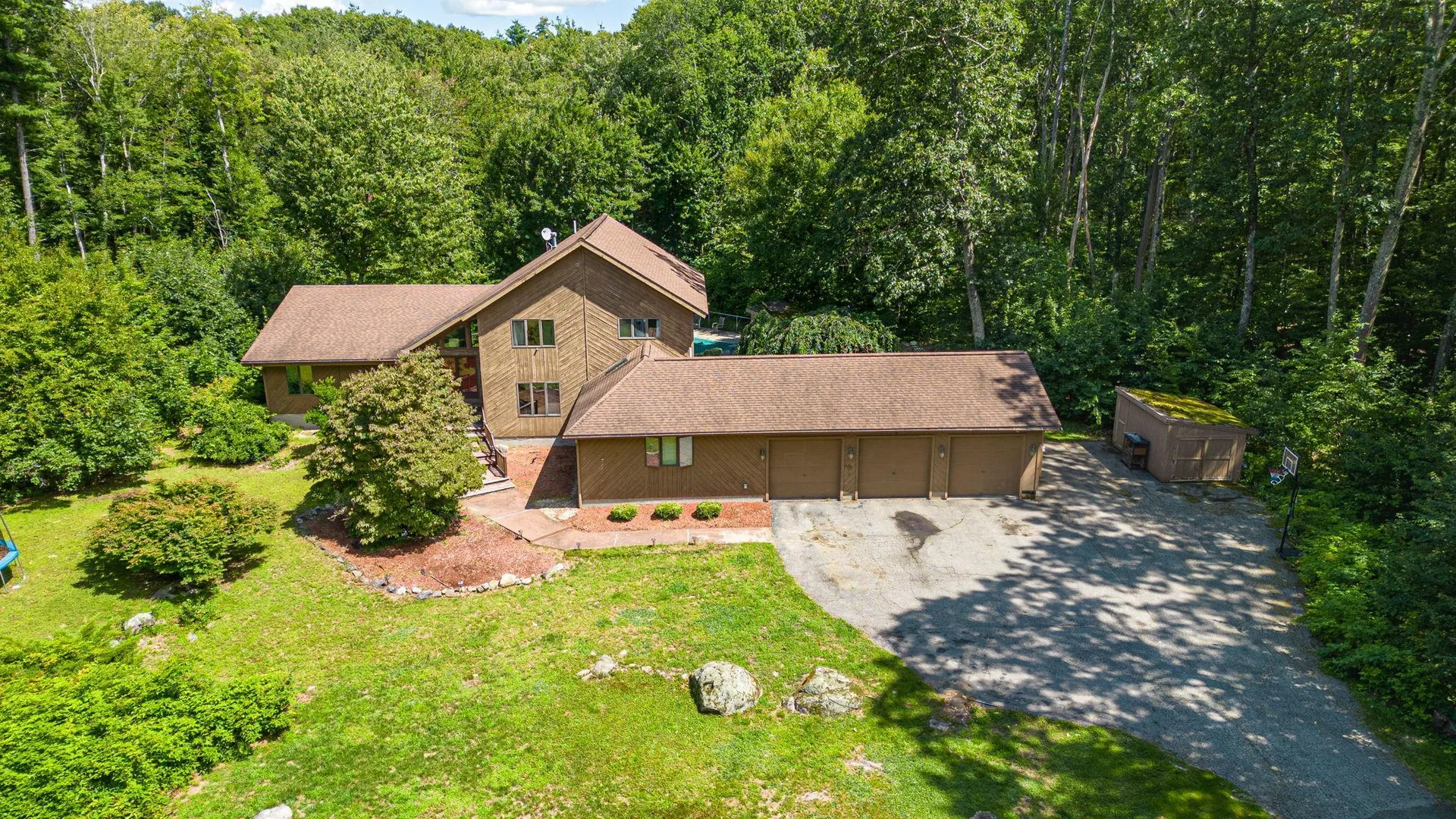 7 Terracewood Road Londonderry NH 03053