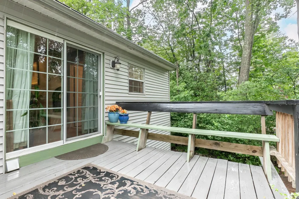 3 Spring Street Windham NH 03087