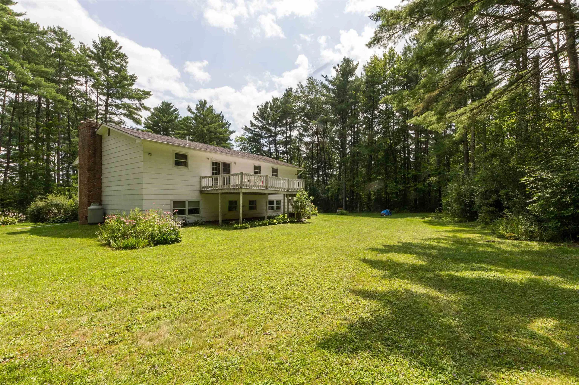 303 Middle Road Colchester VT 05446