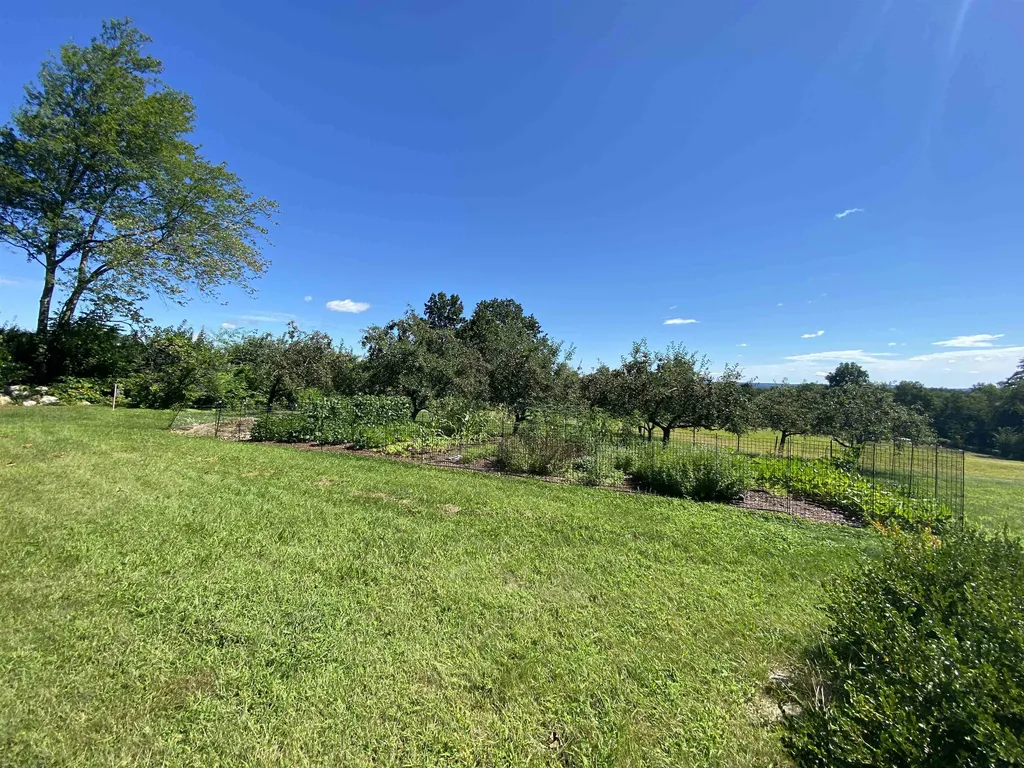 310 Pine Hill Road Hollis NH 03049