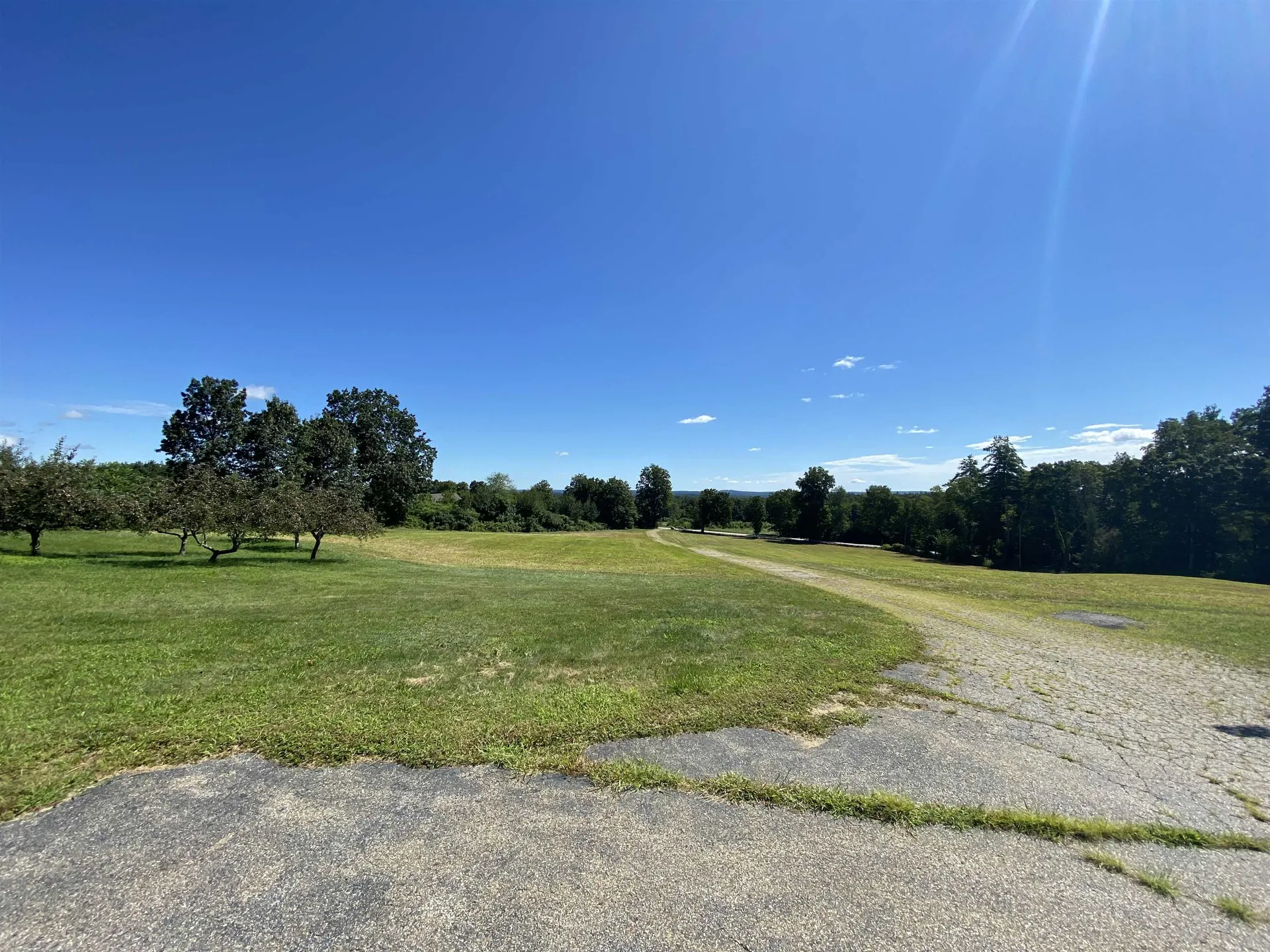 310 Pine Hill Road Hollis NH 03049