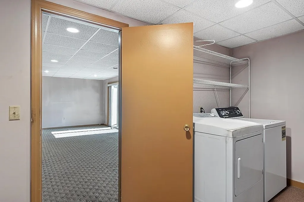 201 E Dunstable Road Nashua NH 03062