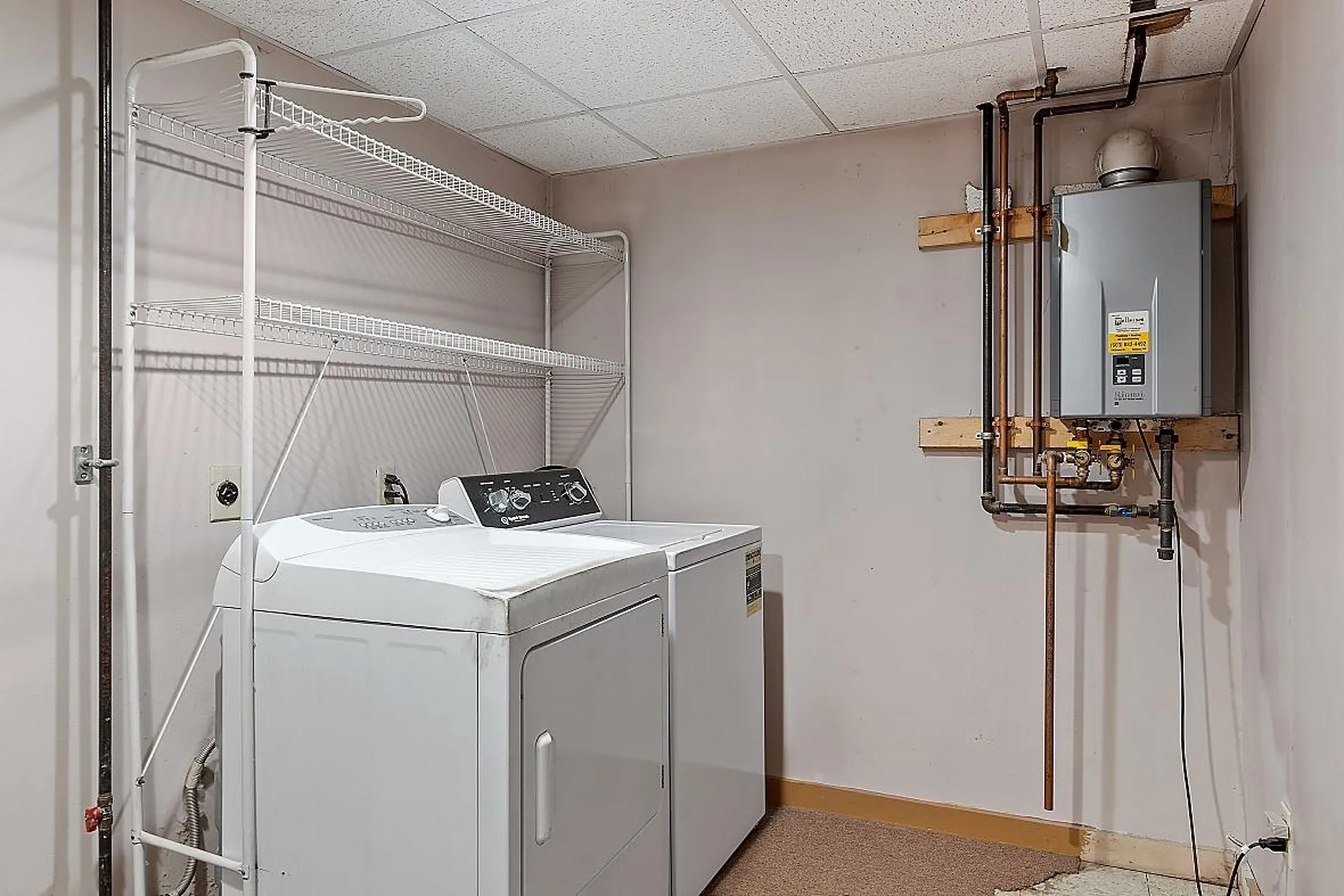 201 E Dunstable Road Nashua NH 03062