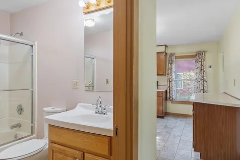 201 E Dunstable Road Nashua NH 03062