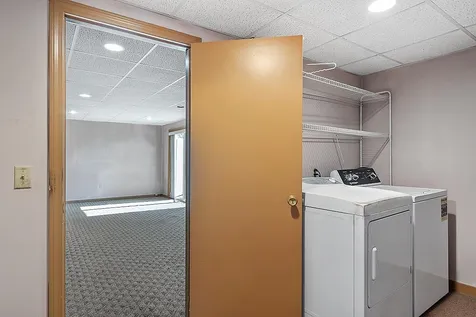 201 E Dunstable Road Nashua NH 03062