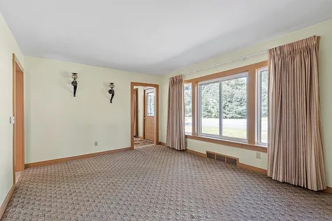 201 E Dunstable Road Nashua NH 03062