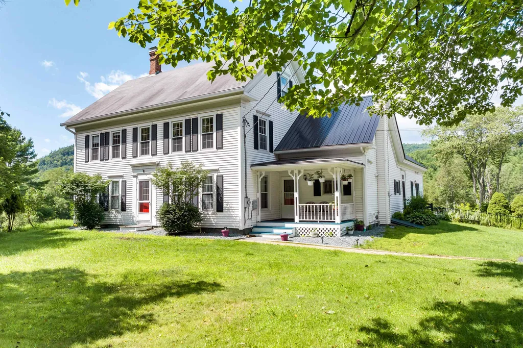 66 Goves Lane Wentworth NH 03282