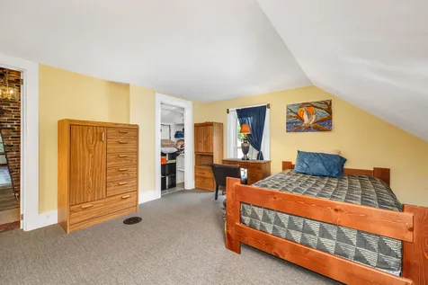 66 Goves Lane Wentworth NH 03282