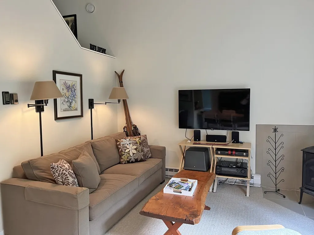 1027 Butternut Hill Road Waitsfield VT 05673