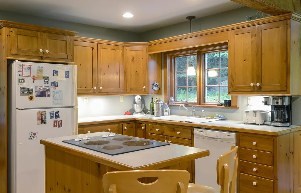 178 Dublin Road Harrisville NH 03450