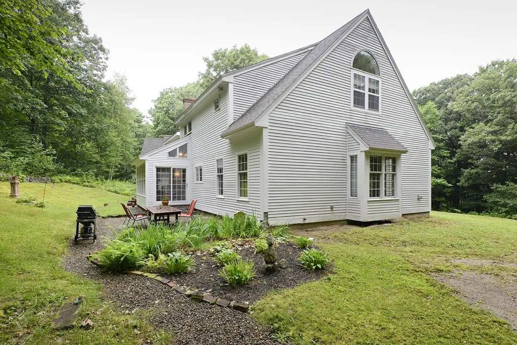 178 Dublin Road Harrisville NH 03450