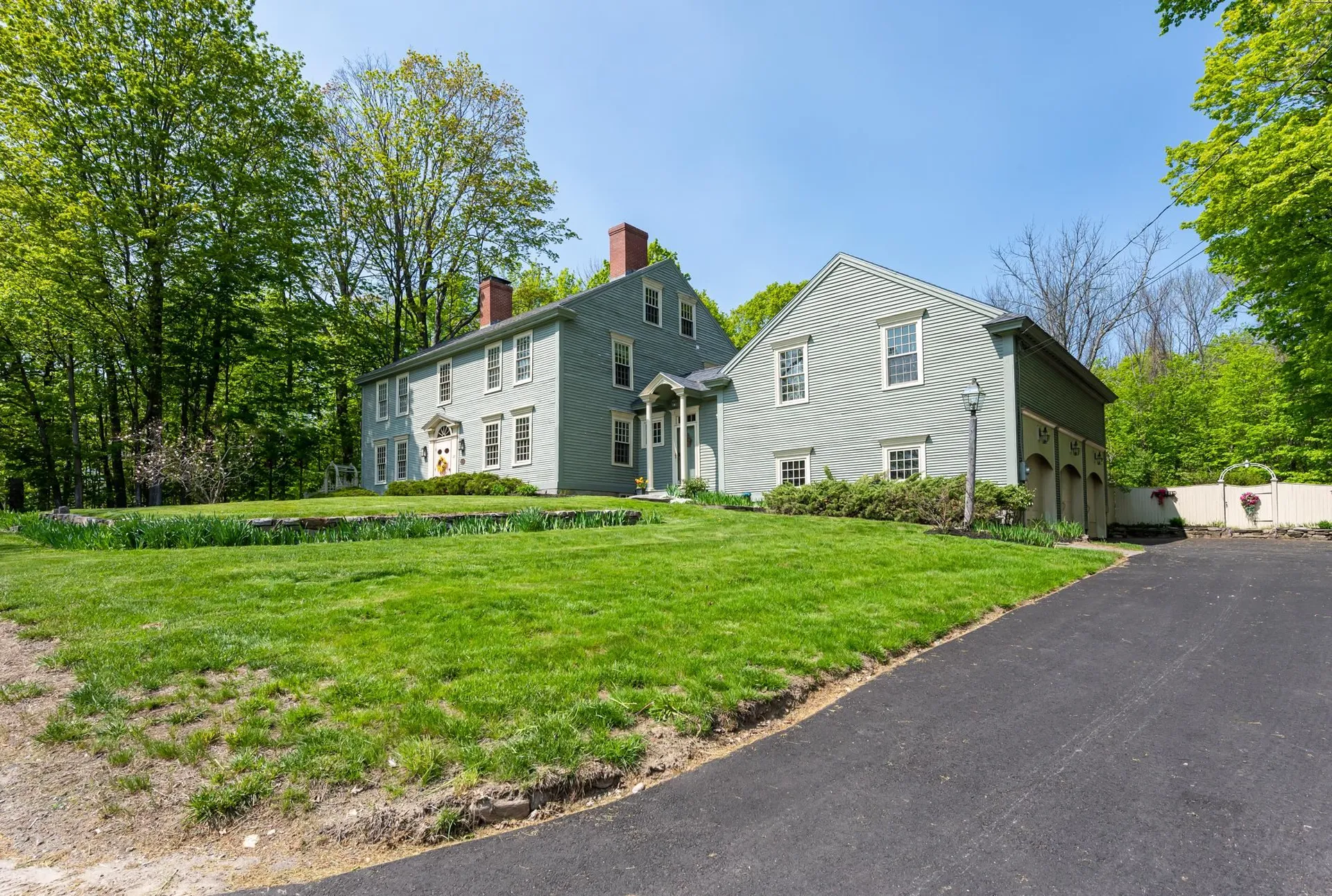 27 Haverhill Road Chester NH 03036
