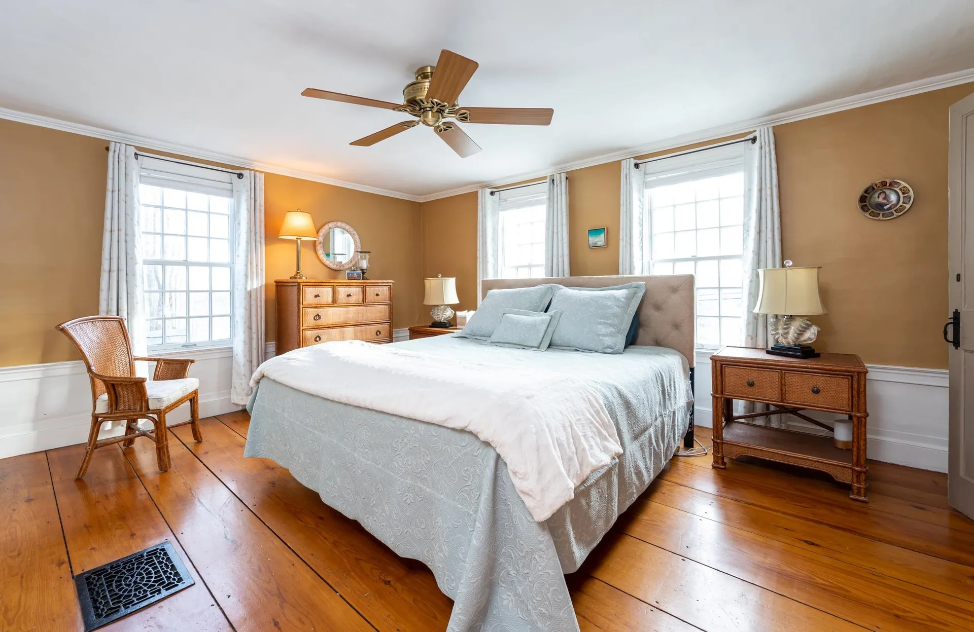 27 Haverhill Road Chester NH 03036