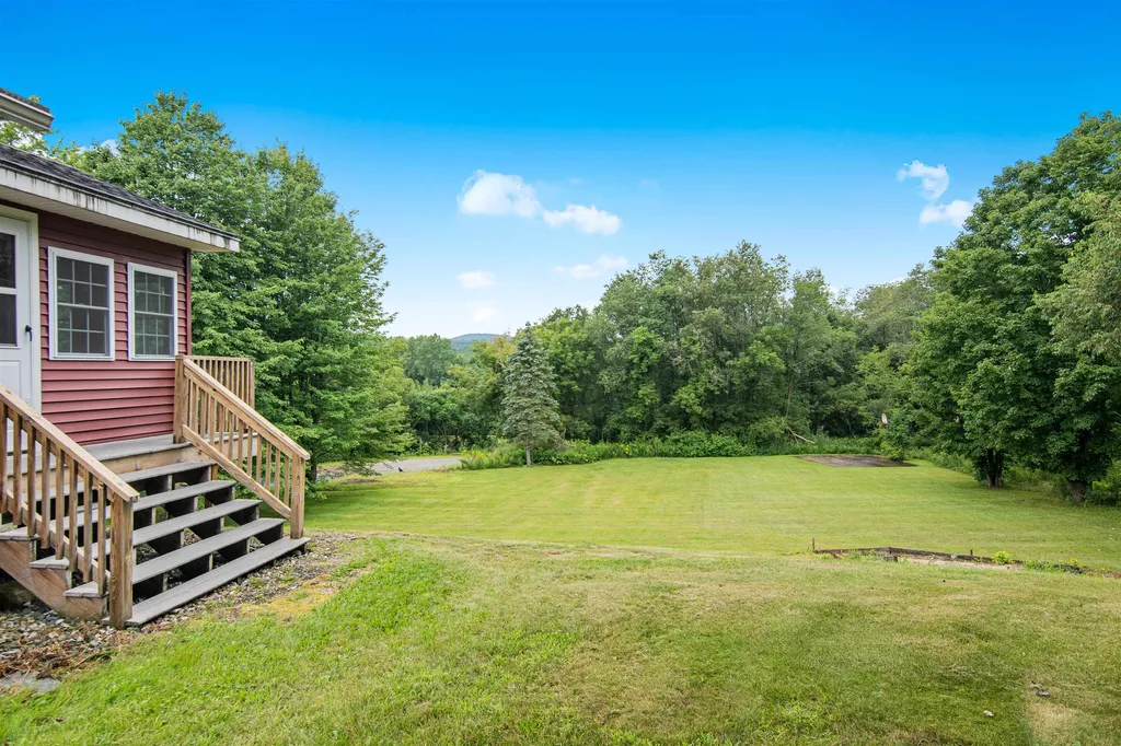 26 Maple Street Richford VT 05483