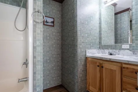 8 Ruby Way Merrimack NH 03054