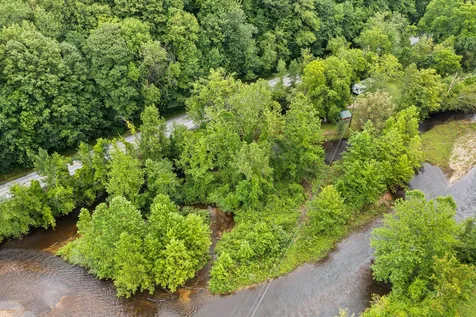 1027 Vt Route 313 Arlington VT 05250