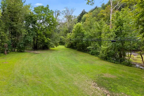 1027 Vt Route 313 Arlington VT 05250