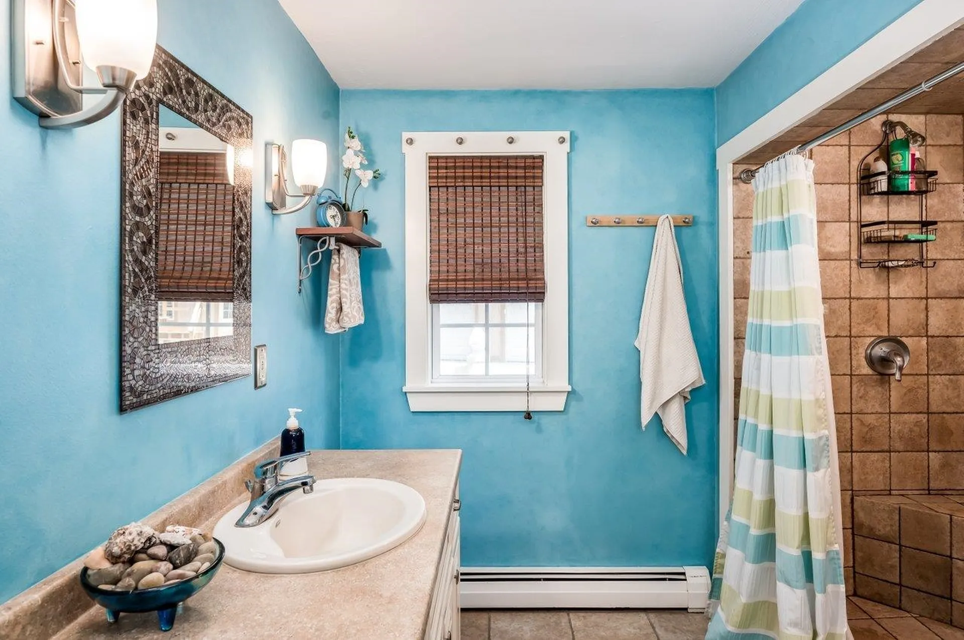 156 Lake Shore Drive Northwood NH 03261