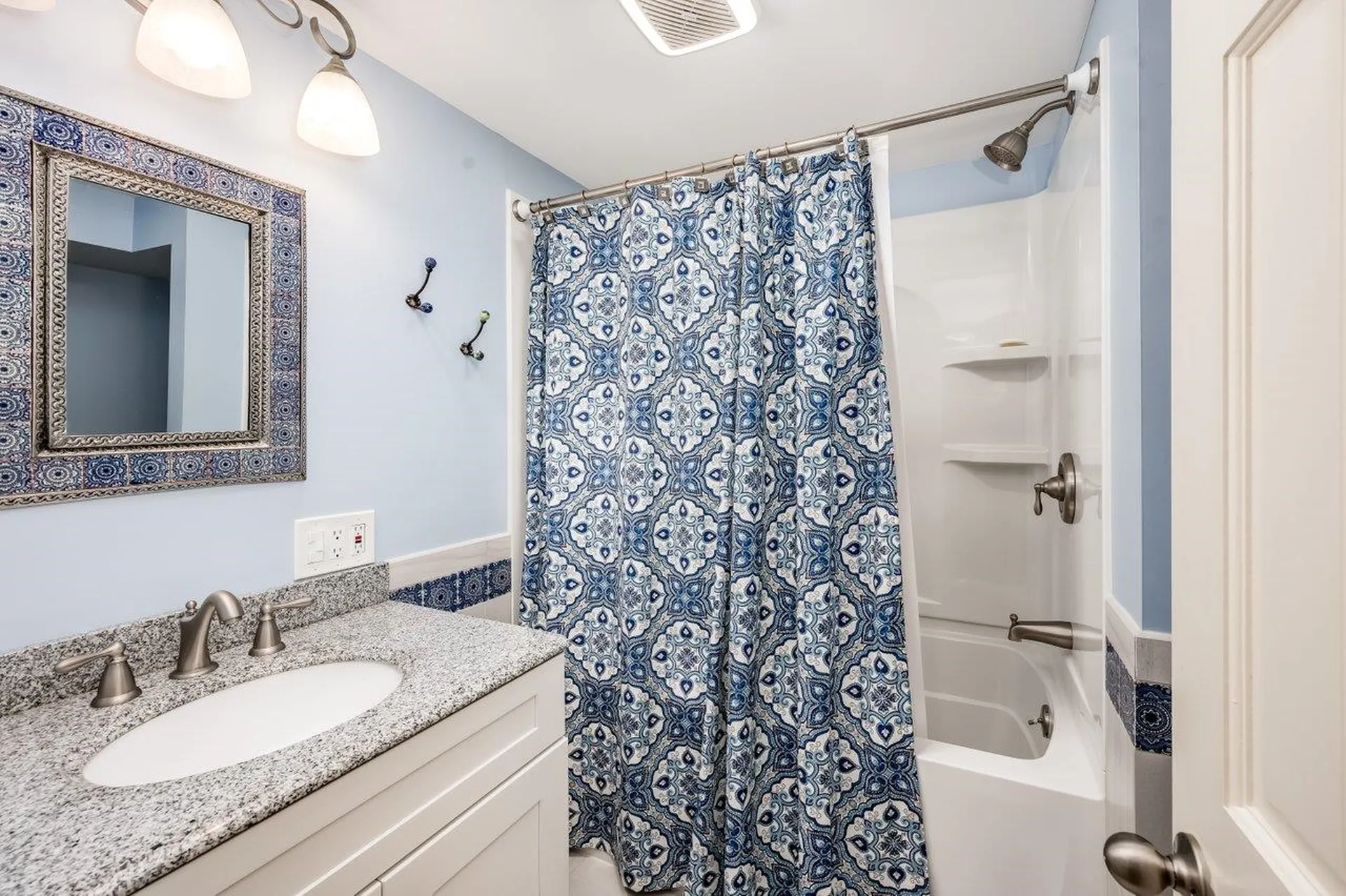 156 Lake Shore Drive Northwood NH 03261