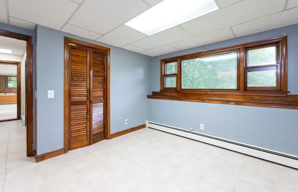 156 Greeley Street Hudson NH 03051