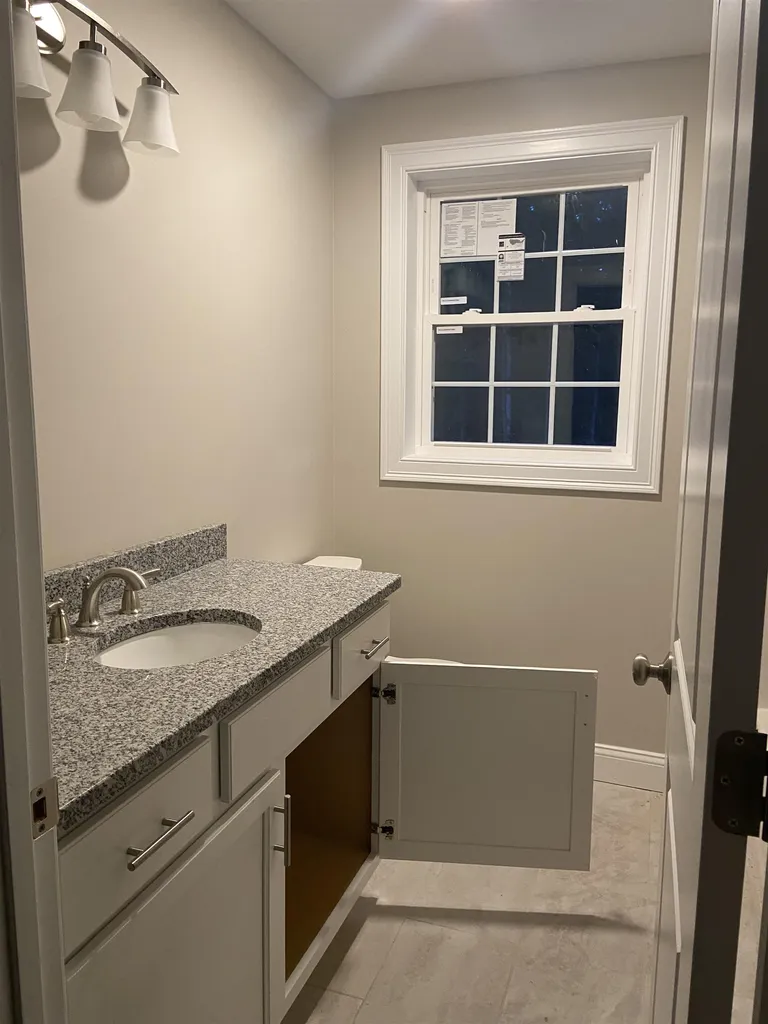 3 Dorothy Drive Amherst NH 03031