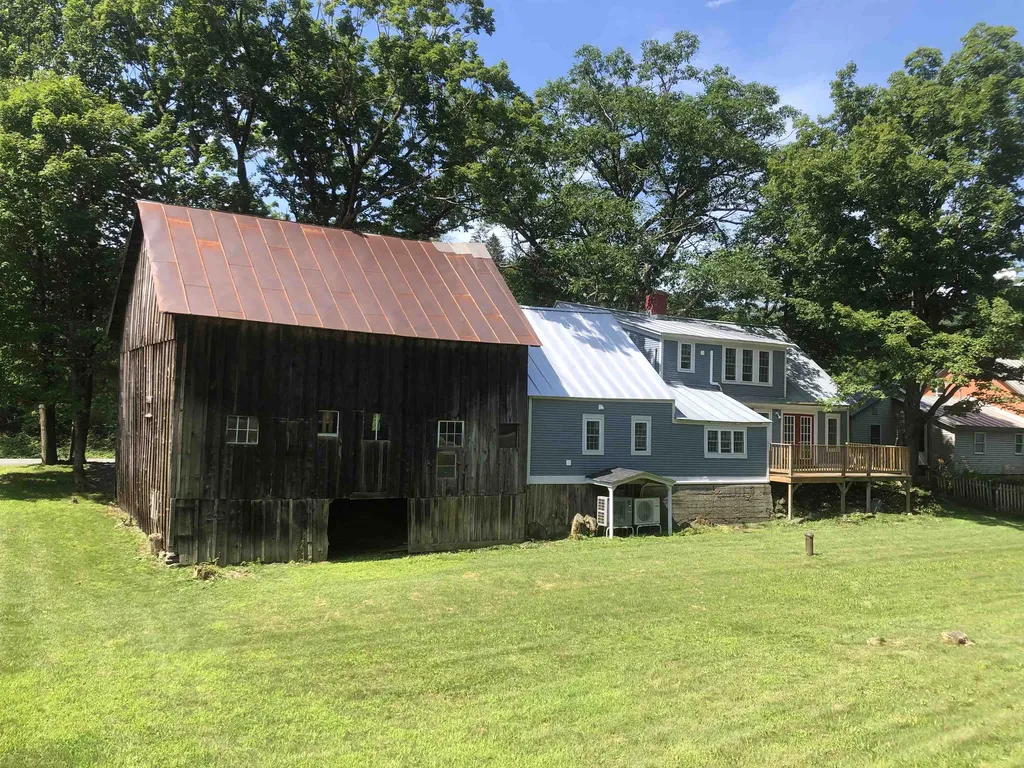 62 Old Route 110 Royalton VT 05068