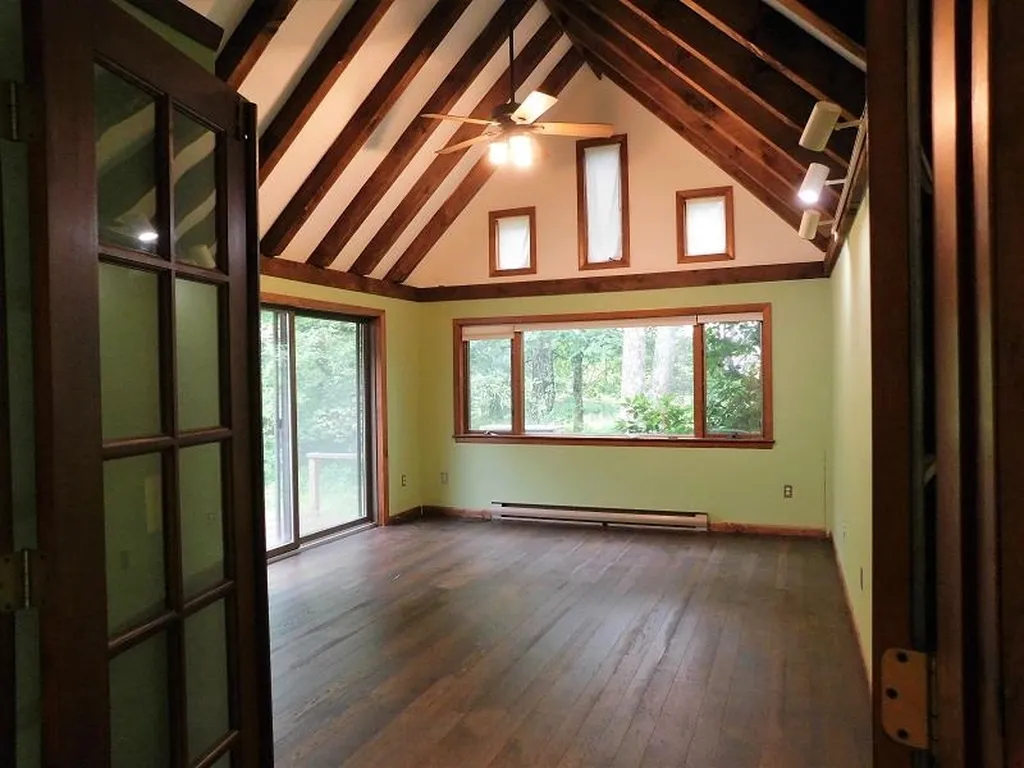52 Moharimet Drive Madbury NH 03823