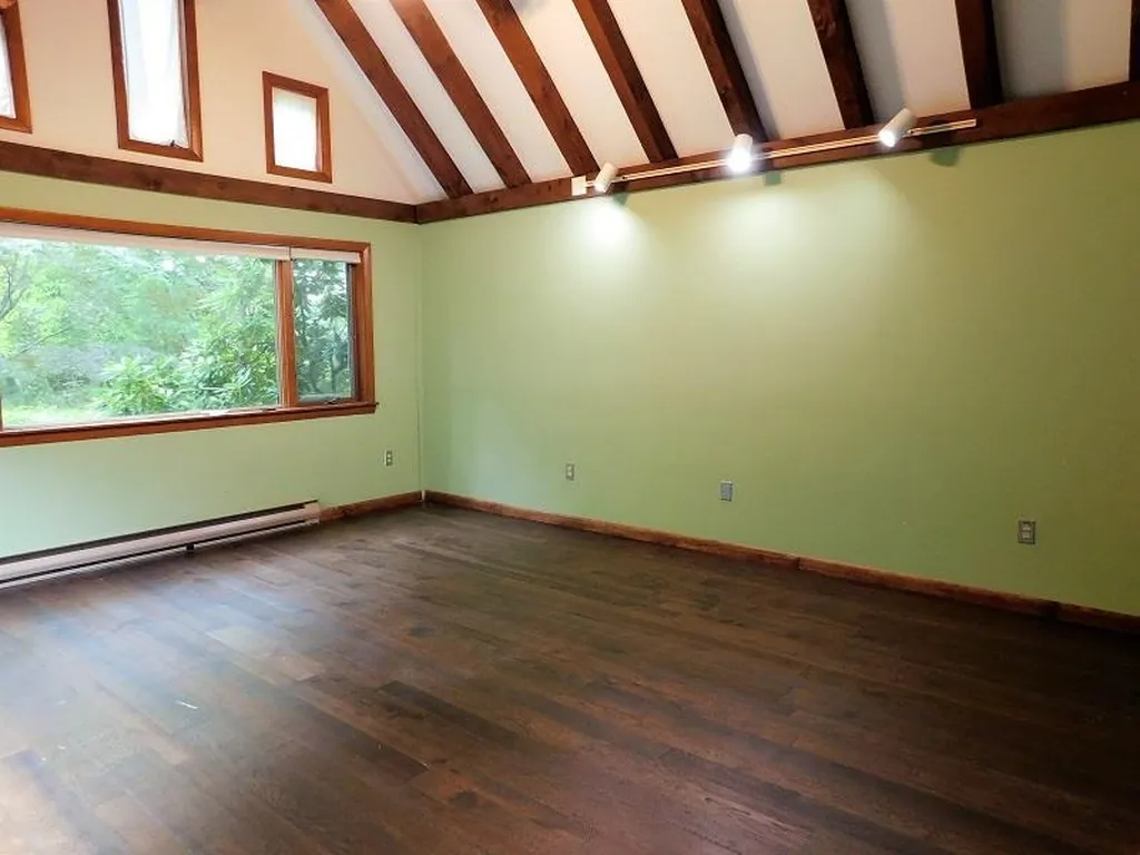 52 Moharimet Drive Madbury NH 03823