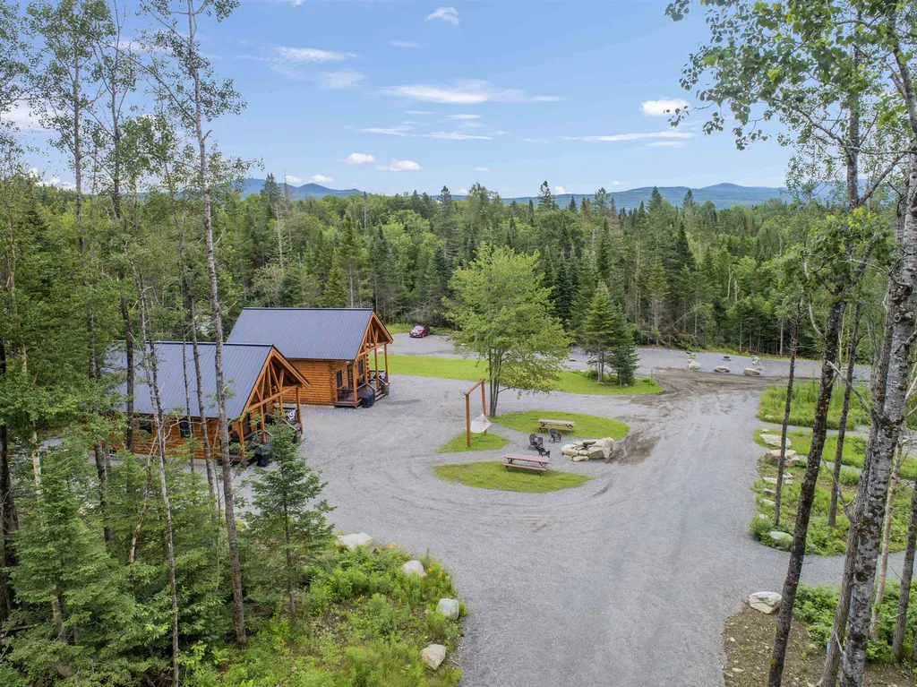 6 Patch Road Pittsburg NH 03592
