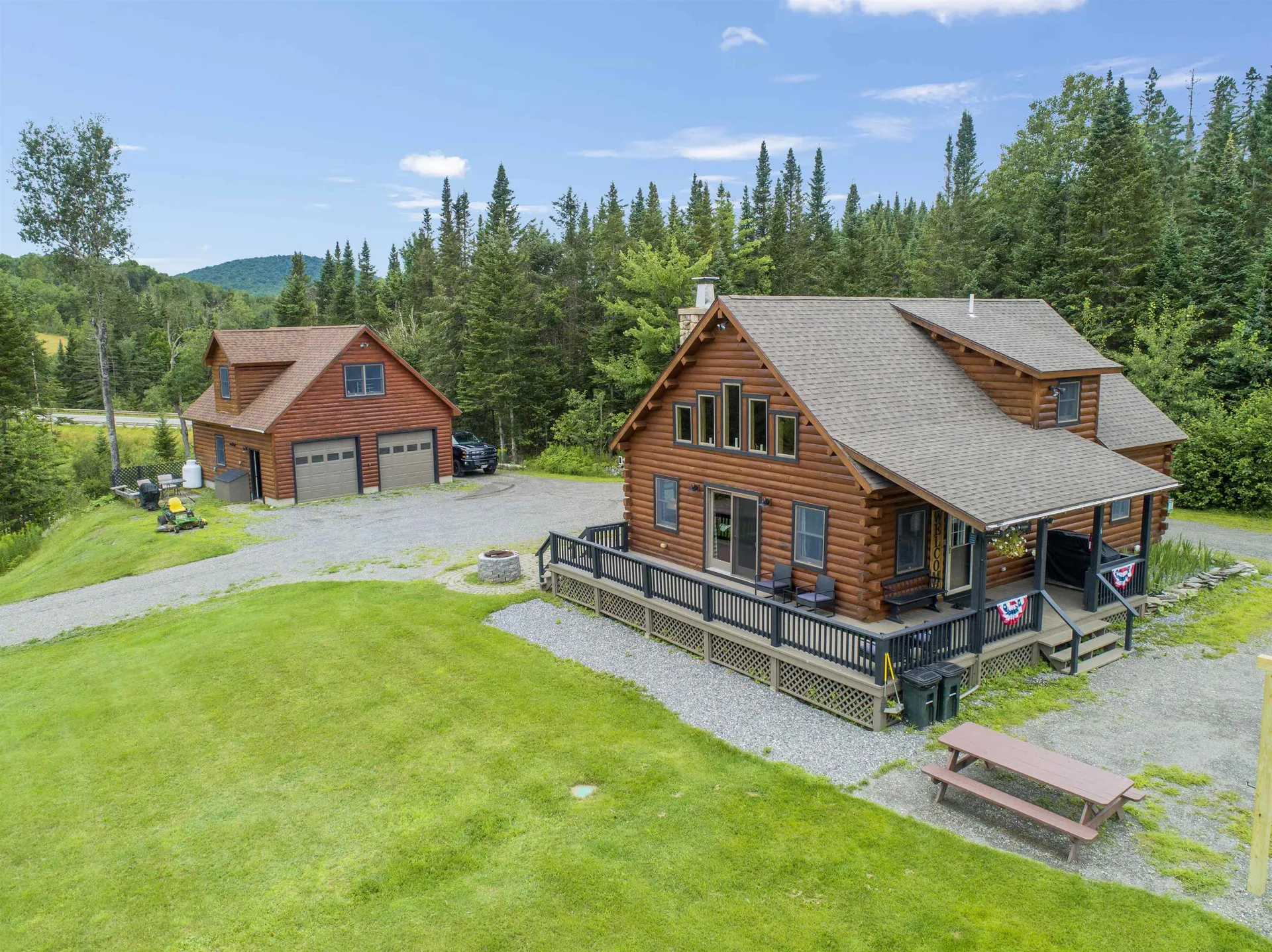 6 Patch Road Pittsburg NH 03592