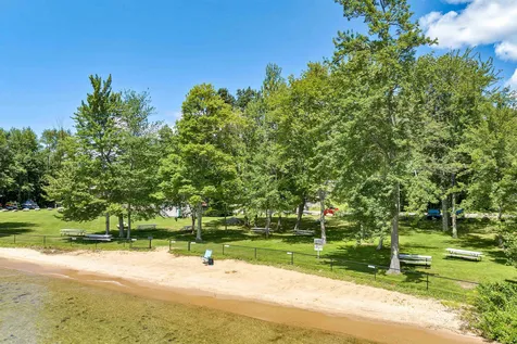 9 Algonquin Drive Laconia NH 03246