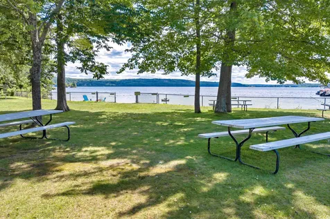 9 Algonquin Drive Laconia NH 03246