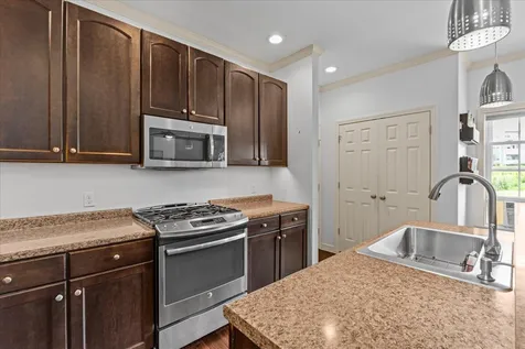 47 Jakes Way Williston VT 05495