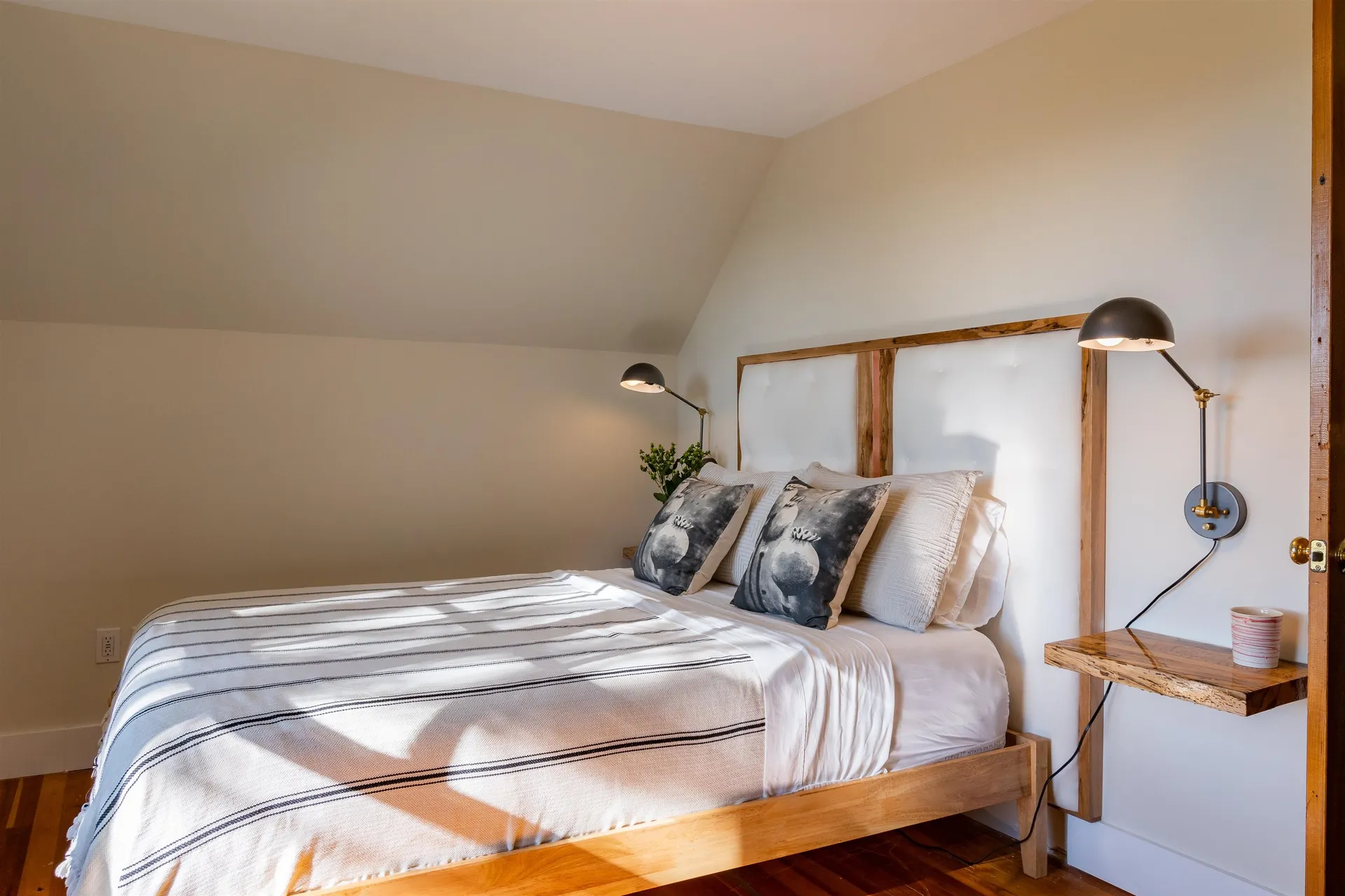 27 Inn Road Charlotte VT 05445
