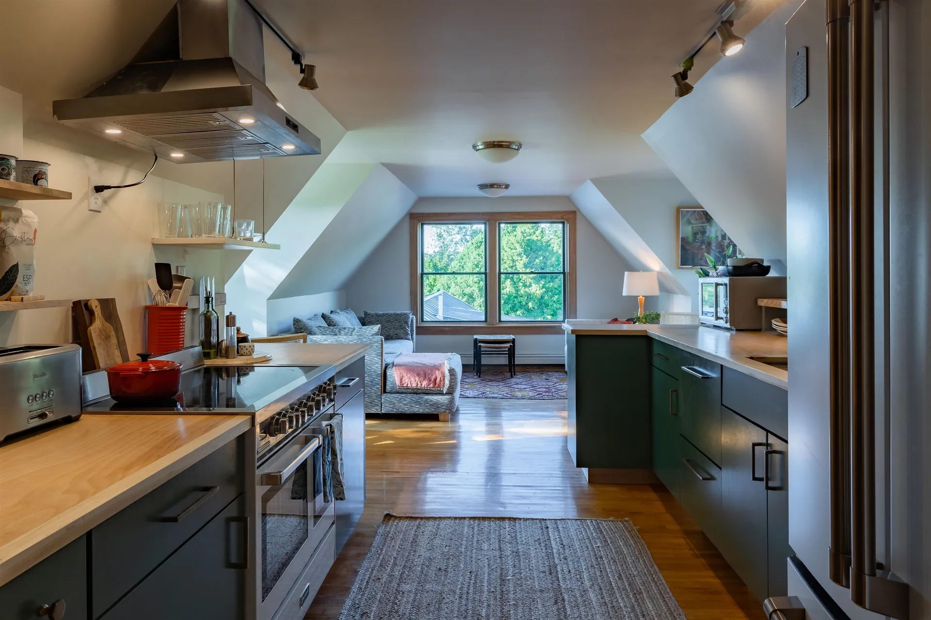 27 Inn Road Charlotte VT 05445